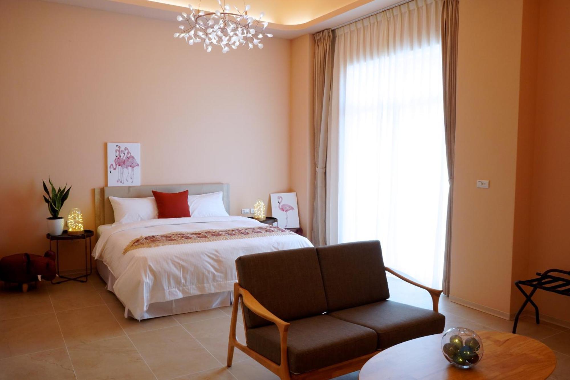 Little Piggy B&B Manzhou Экстерьер фото