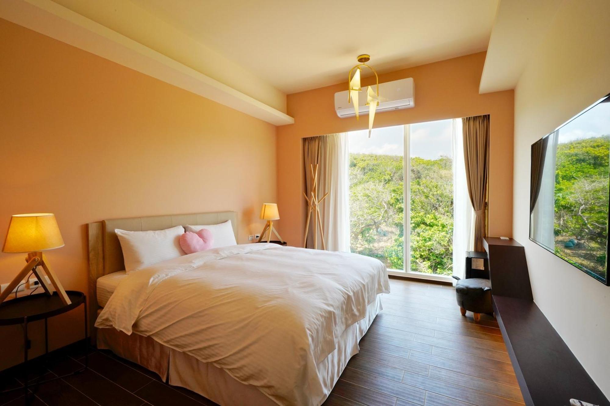Little Piggy B&B Manzhou Экстерьер фото