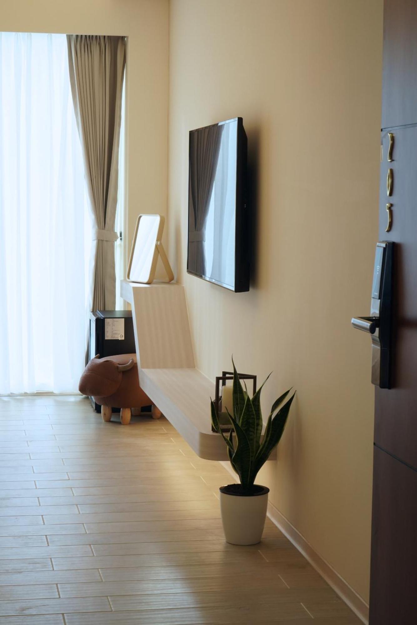Little Piggy B&B Manzhou Экстерьер фото