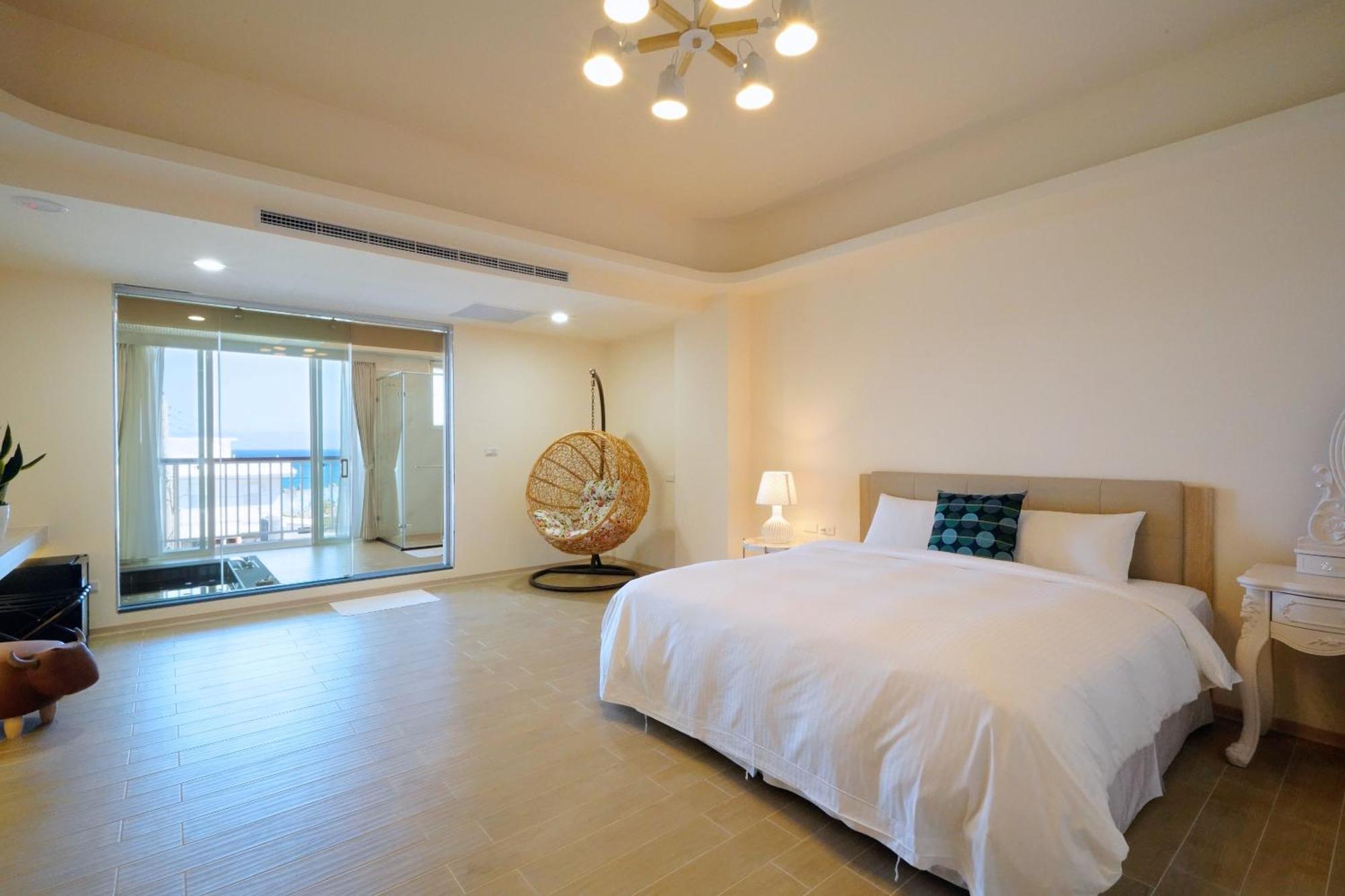 Little Piggy B&B Manzhou Экстерьер фото