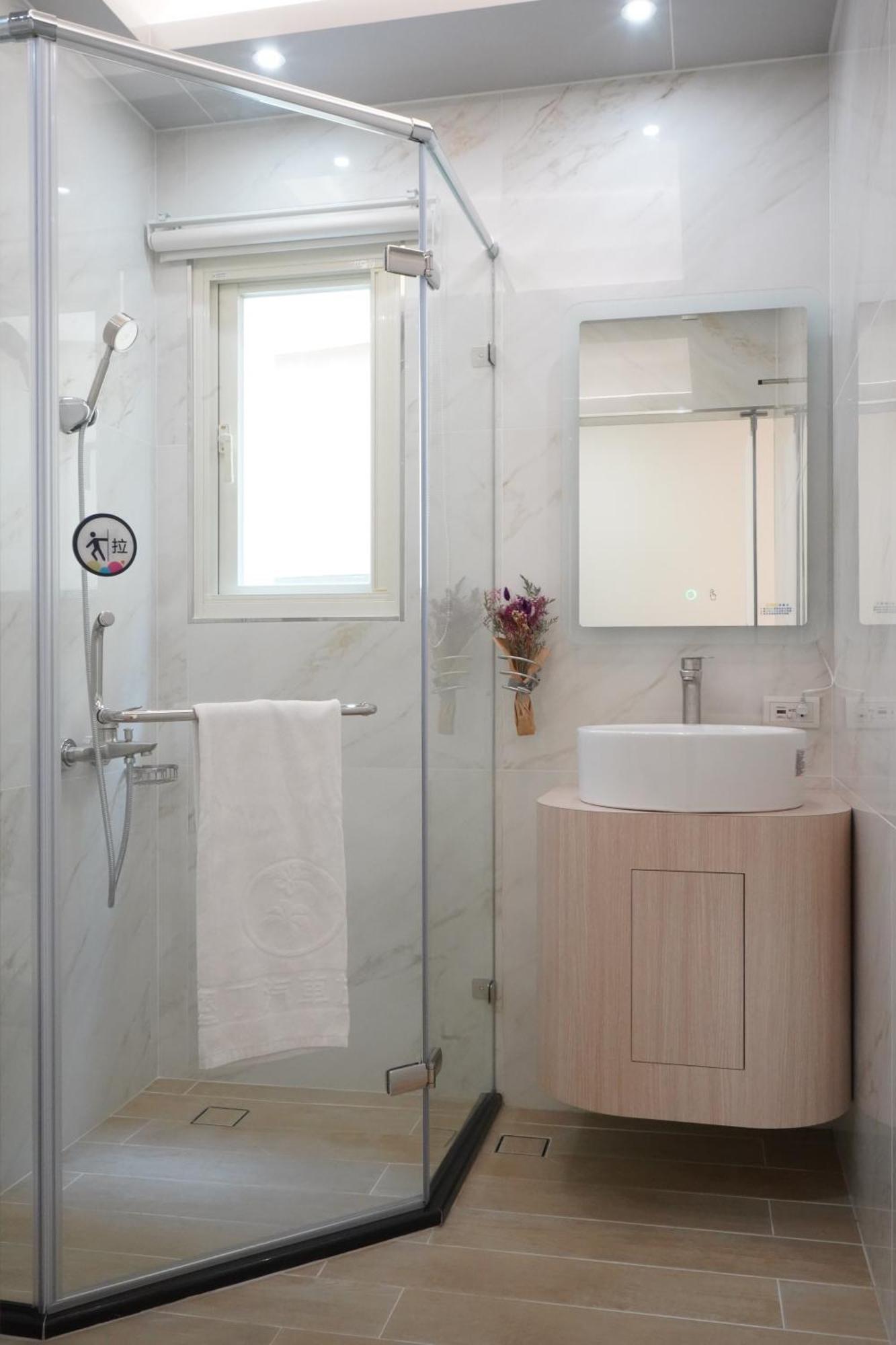 Little Piggy B&B Manzhou Экстерьер фото